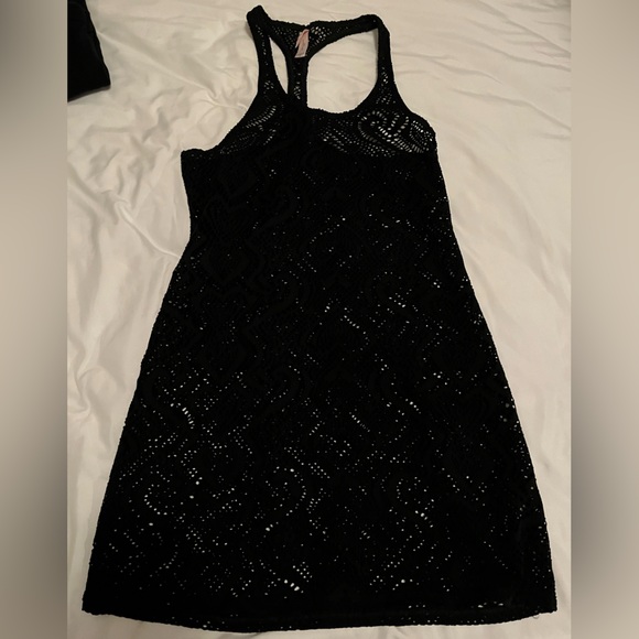 LIKE NEW! Victorias Secret Mesh Bathing Suit Cover Up - Picture 1 of 2